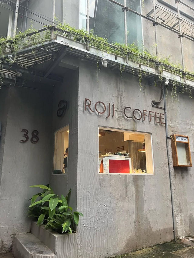 Roji Cafe