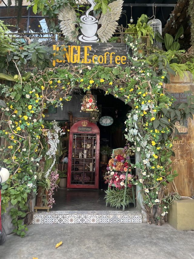 JUNGLE COFFEE