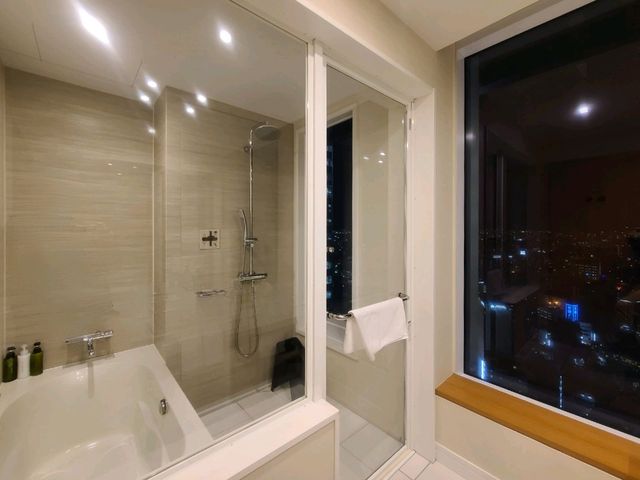 나고야 JR 게이트 타워 호텔(Nagoya JR Gate Tower Hotel) Deluxe Room 나고야 JR 게이트 타워 호텔(Nagoya JR Gate Tower Hotel) Deluxe Room