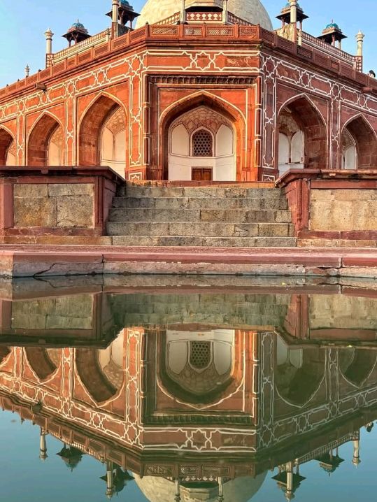 🏰 Whispers of the Past: A Stroll Through Humayun’s Tomb 🌿 🏰 Whispers of the Past: A Stroll Through Humayun’s Tomb 🌿