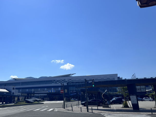 🏨🌊 Amazing Stay in Tsuruga + Discovering the Untouched Mizushima Island 🌴🚗