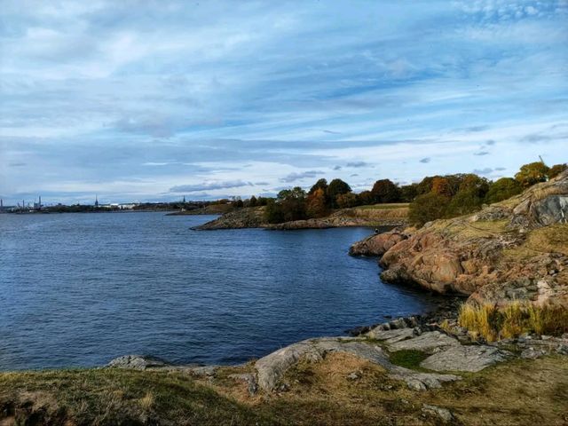Chilling Out at Suomenlinna Kauppatori