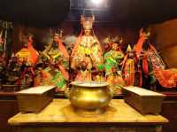 ขอพรเรื่องการเรียน วัดเก่าแก่ที่สุดเกาะฮ่องกง
