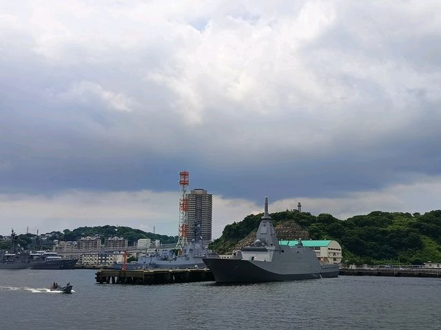 橫須賀軍港巡遊