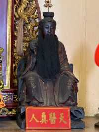 《香煙裊裊、古樑沉靜，宜蘭昭應宮以兩百年時光，見證城市變遷，也庇佑世代安穩》