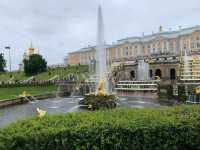 Exploring the Grandeur of Petrodvorets in Saint Petersburg