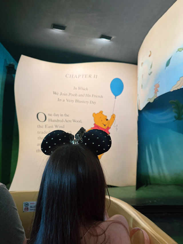 นั่งเครื่องเล่น Winnie the pooh