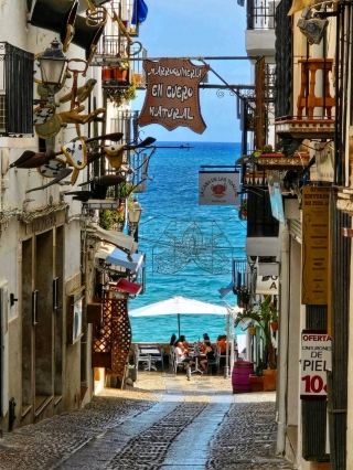 Perched on the Sea: The Castle of Peñíscola ✨
