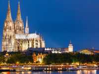 Cologne Cathedralมหาวิหารโกธิกที่งดงามเหนือกาลเวลา