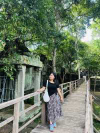 Angkor Wat Siem Reap 1 night 2 days it’s a short time for visiting But it was a great time to be the