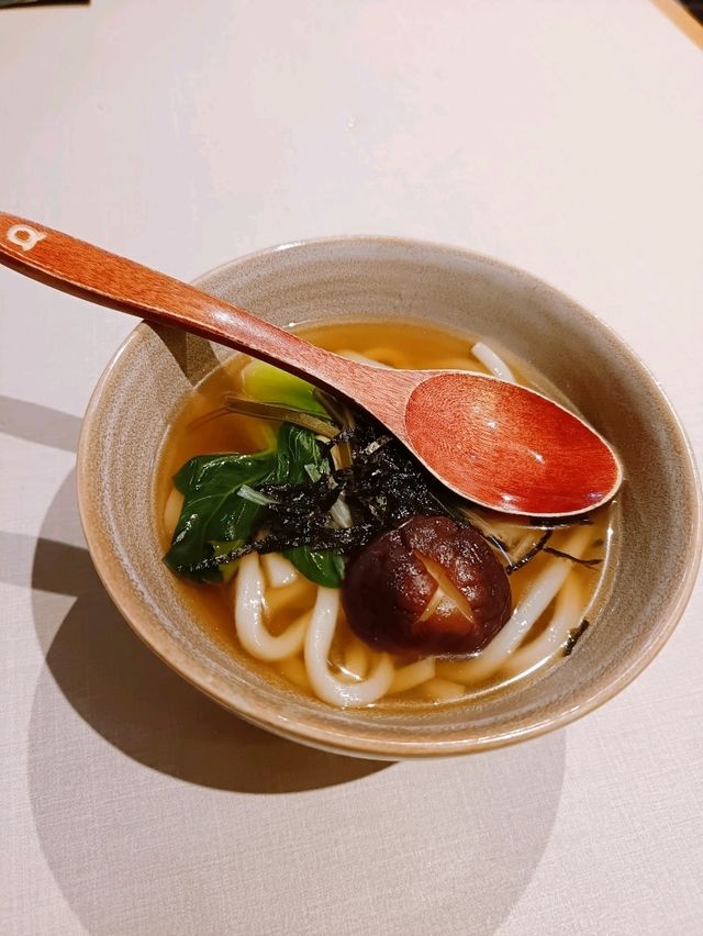 清新精緻的海鮮美食