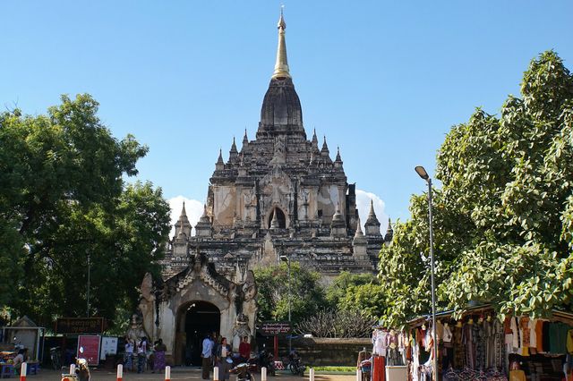 Gawdawpalin Temple