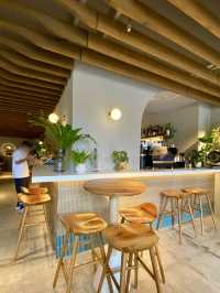 🌎 A Global Vibe at TENCUPS Café, Shibuya
