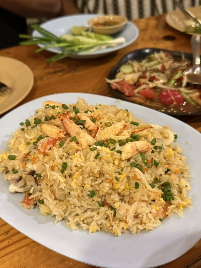 สายซีฟู้ดต้องห้ามพลาด! ร้านนี้เด็ดสมชื่อ