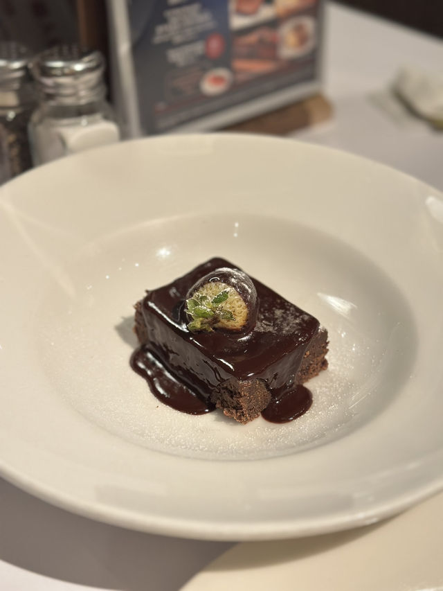 經典美式西餐廳🍽️ 經典美式西餐廳🍽️