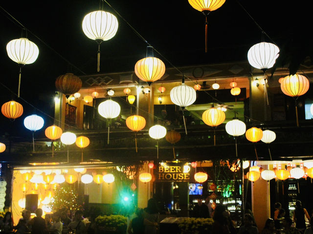 Lantern Dreams at Hoi An 🇻🇳✨🏮 Lantern Dreams at Hoi An 🇻🇳✨🏮