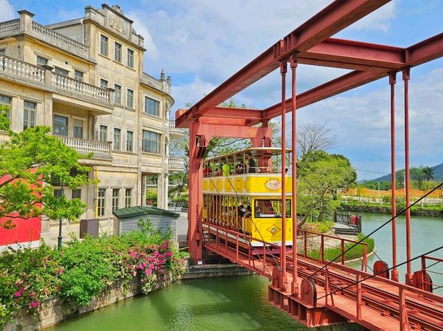 蹒跚小旅人的时空奇遇，在世界遗产碉楼与百年骑楼间，聆听华侨故事