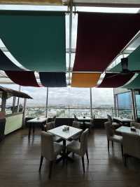 Stay Elegan di Hermes Palace Hotel Medan