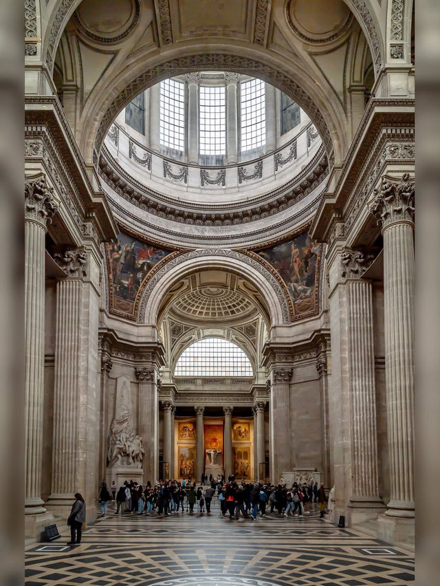 🏛️✨ Panthéon: Paris’ Majestic Temple of Heroes and History ✨🏛️    