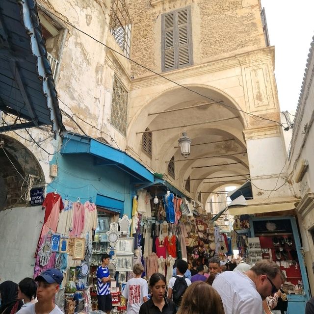 Discover the Charm of Tunis Medina 🌟
