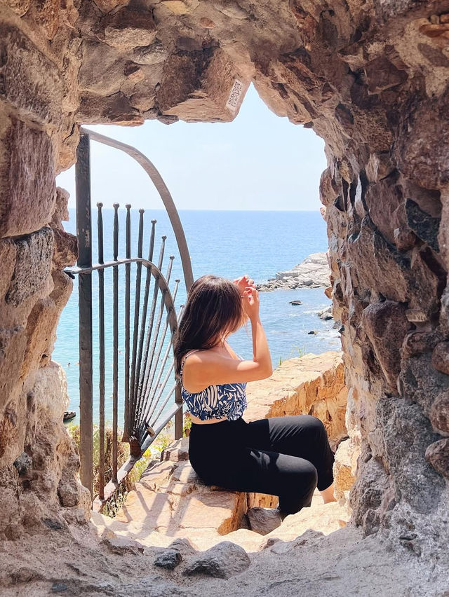 Tossa de Mar: Spain’s Coastal Baddie in Disguise