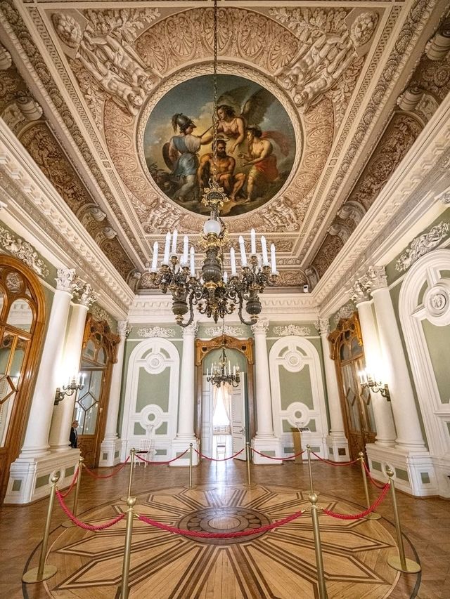 🏛️ Yusupov Palace on the Moika – Elegance and Intrigue in Imperial Russia