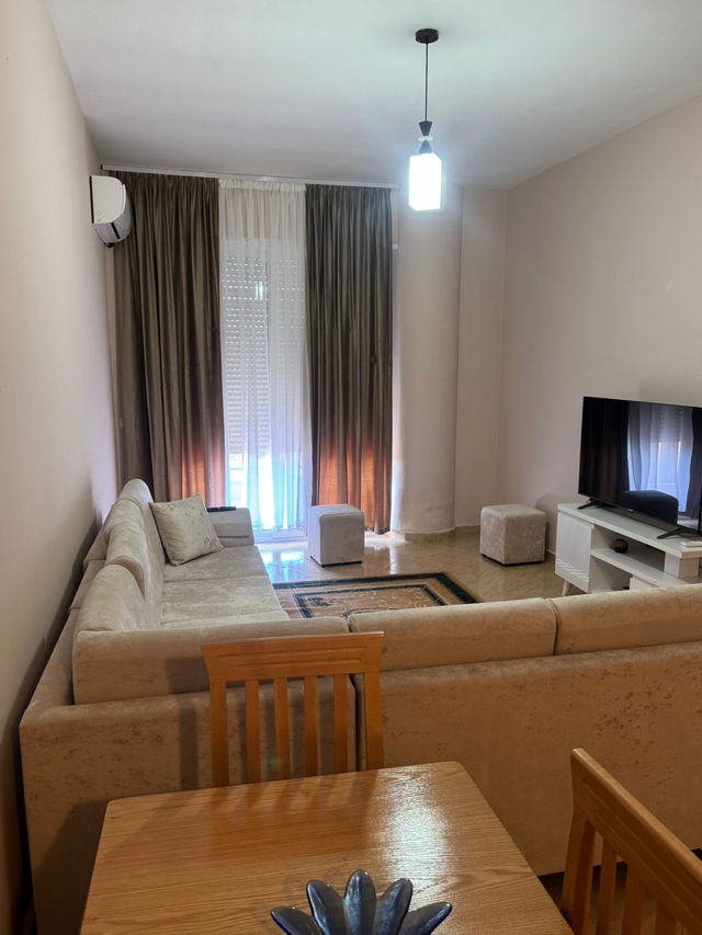 Apartment in Tirana,price €30 Night