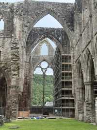 The Monumental Tintern Abbey, How Can A Ruin Be So Mesmerising?!