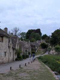 A serene evening at Cotsworld