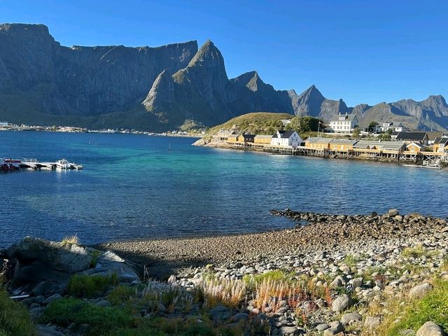 🇳🇴 Lofoten Islands Guide — Arctic Beauty of Norway