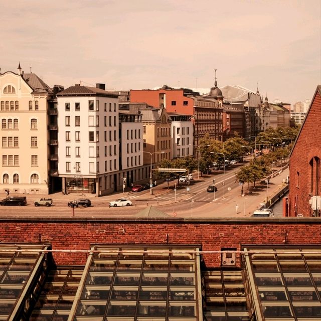 Helsinki Central Station – A Masterpiece in Stone 🚉🇫🇮