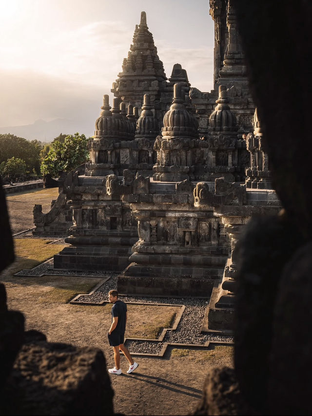 🏯 Java's Cultural Heart: A Yogyakarta Pilgrimage 🏯 Java's Cultural Heart: A Yogyakarta Pilgrimage