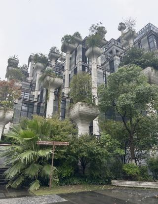 1000 Trees: the Shanghai mall that feels more like an art space 🌳🏙️
