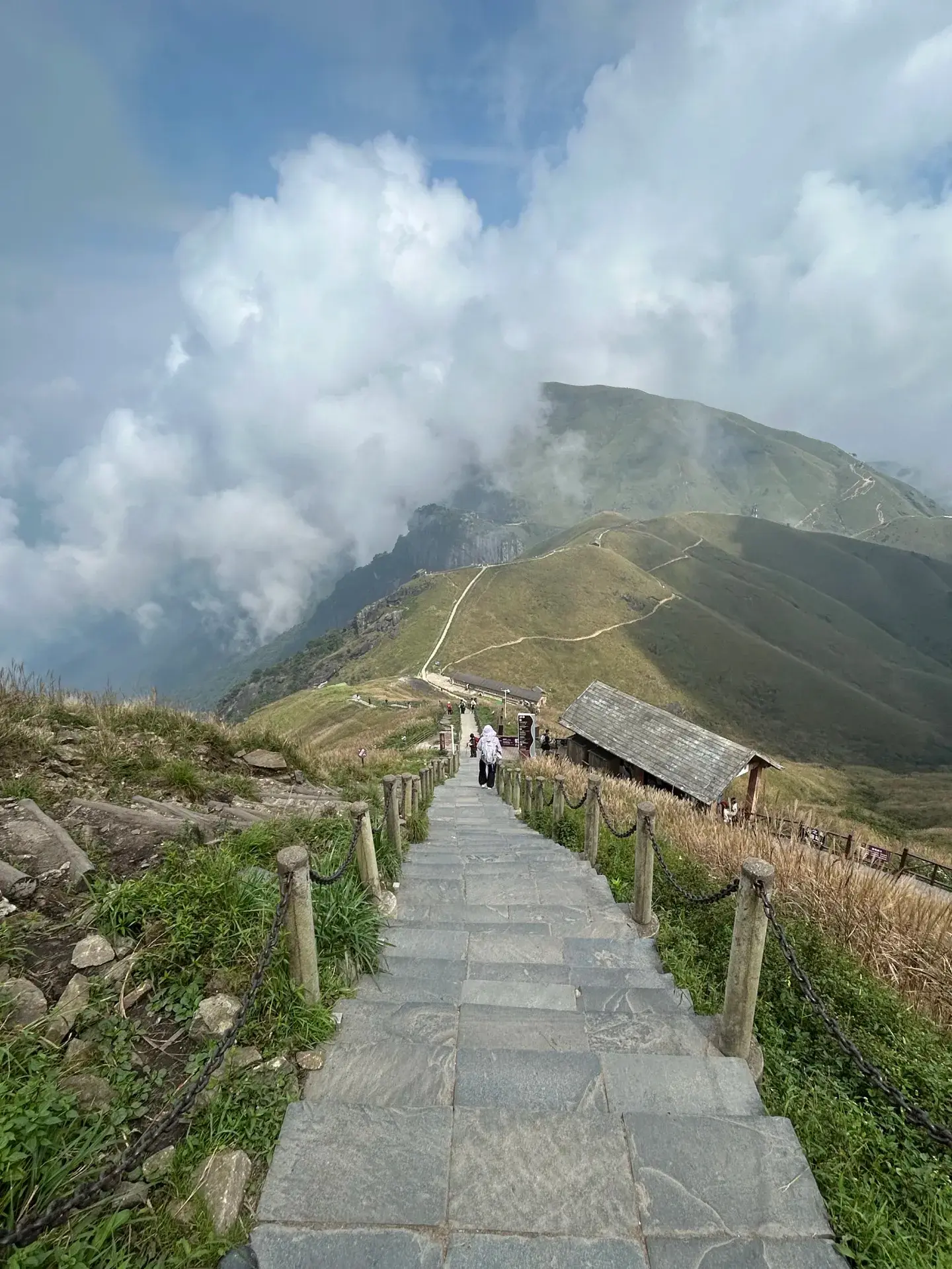 A Trip to Pingxiang Wugong Mountain's Meadow in the Clouds: Seamless Travel and Heartfelt Service.