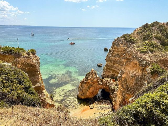 Awe-Inspiring Views on Clifftop Trails in Lagos, Portugal 🌊📷