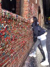 Seattle, USA ~ Famous attraction: Gum Wall