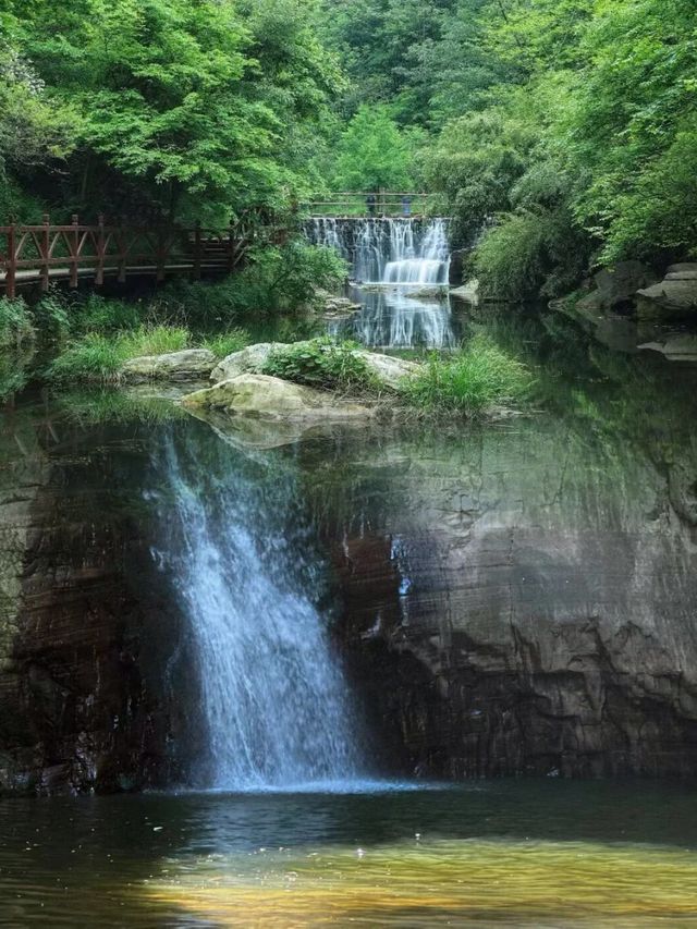 洛陽龍潭大峽谷——堪稱“黃河山水畫廊”