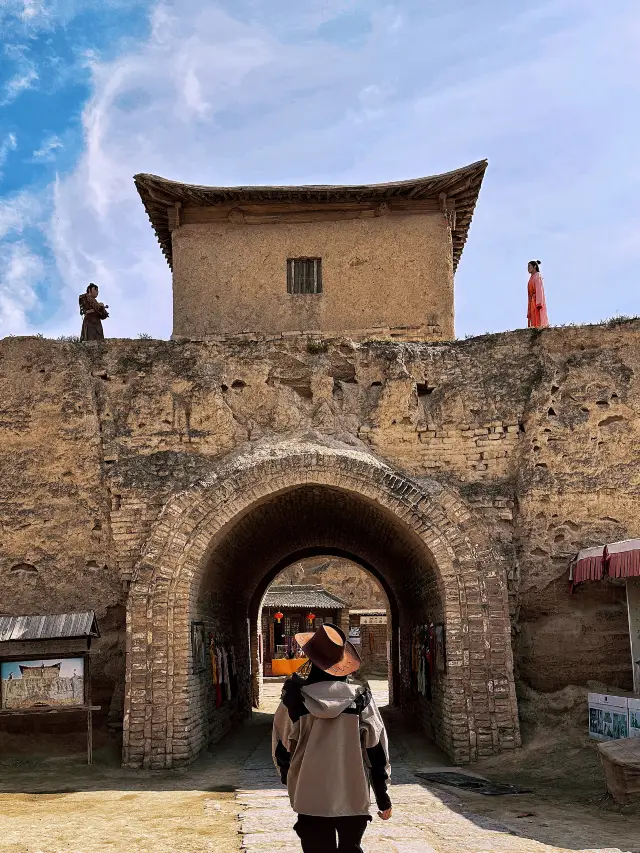 Half an hour around Yinchuan, 'A Chinese Odyssey' at Zhenbeibao Western Film City