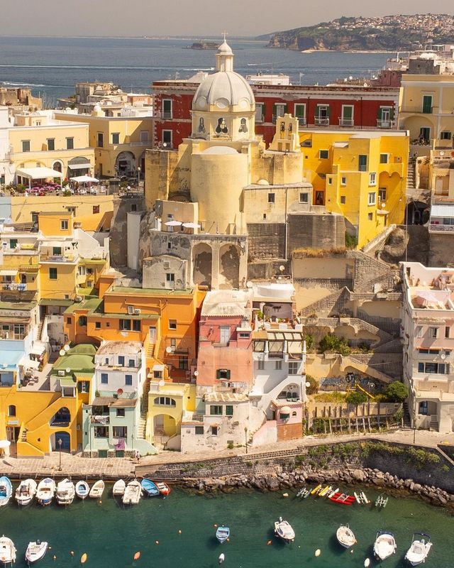 🇮🇹❤️ Best of Procida, Italy: A kaleidoscope of colors awaits! 😍