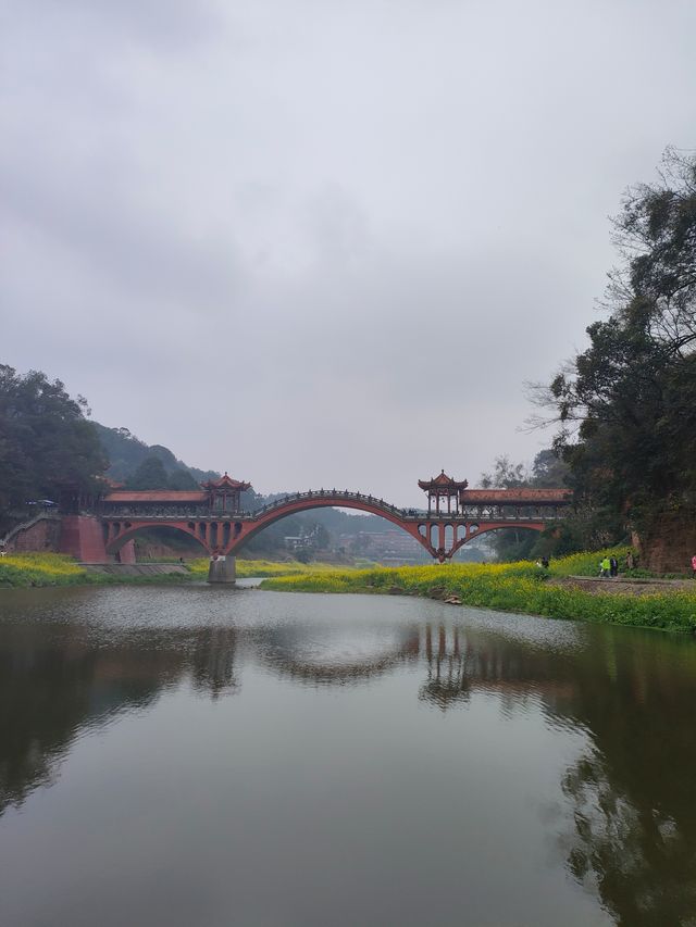 四川｜樂山，凌雲寺大佛，堅持才能到達