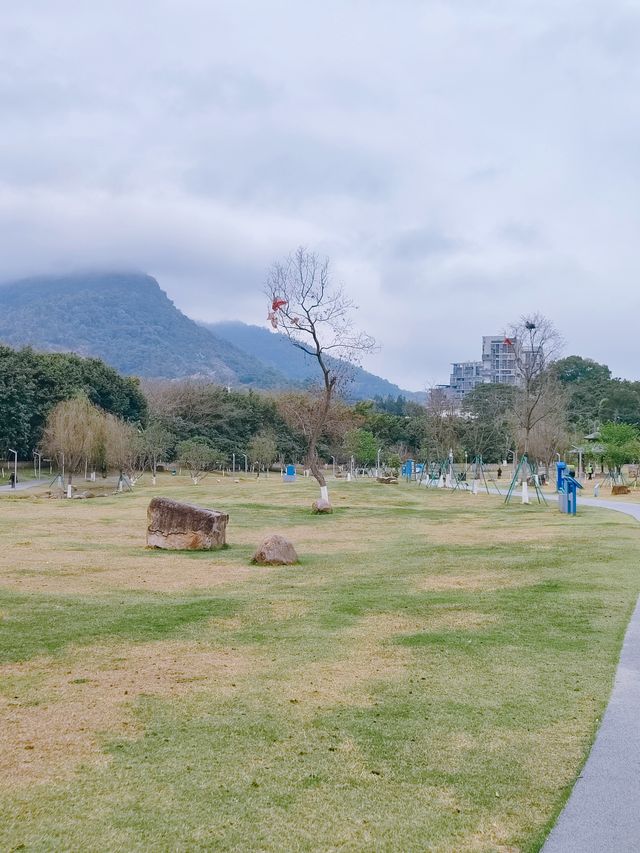 閩侯沙堤市民公園，人少景美超適合野餐露營放空自己