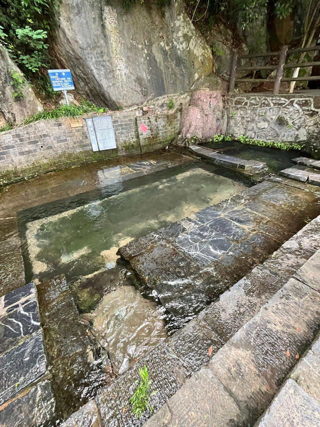 板梁古村