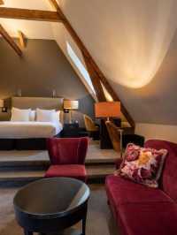 🌟 Amsterdam's Luxe Hideaway: College Hotel Charms ✨