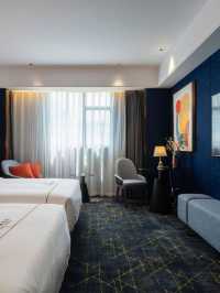 🌟 Shenzhen's Chic Club-Themed Hideaway 🌟