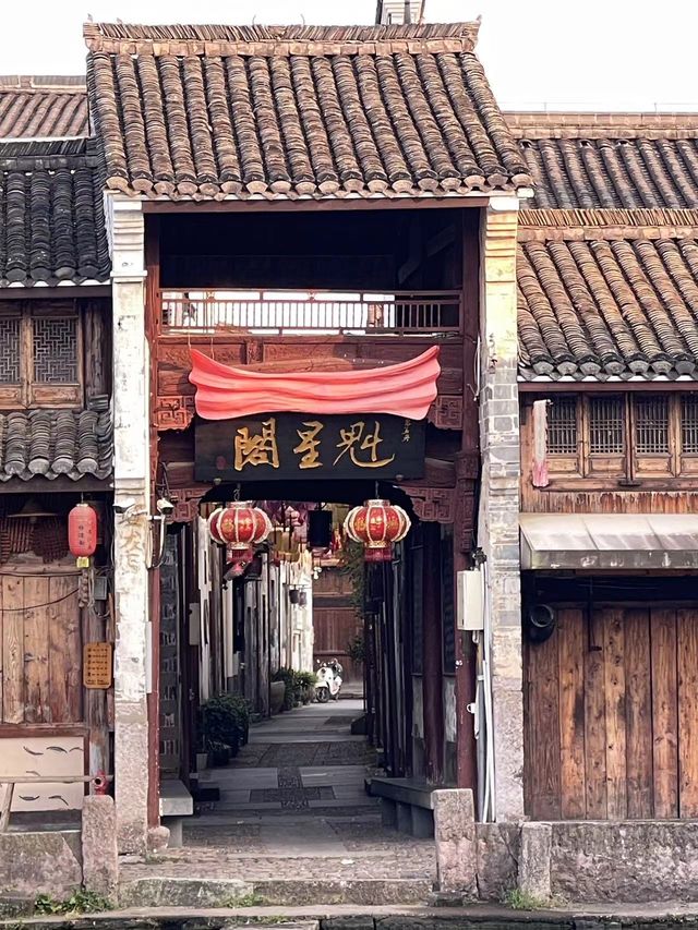 新昌沒有商業氛圍的古村