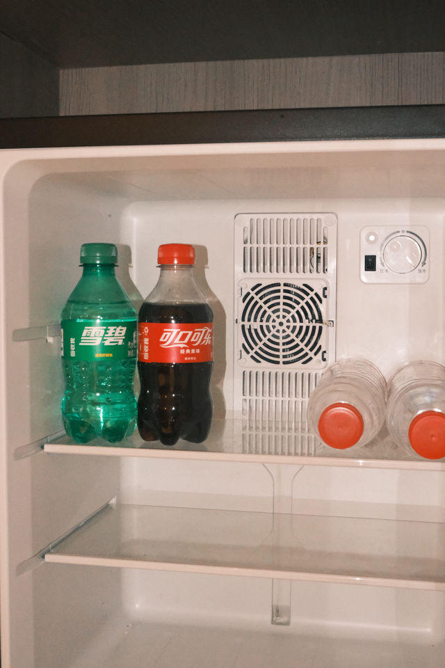 版納住宿 超高性價比和美食寨子酒店首選。
