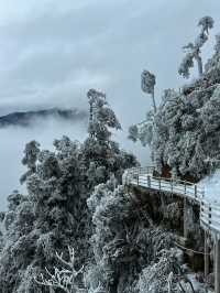 郴州燕子岩天然溶洞餐廳火鍋體驗