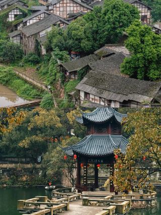 Luzhou 2 Days 1 Night In-depth Tour | Check in at the City of Wine and Learn About Chinese Baijiu!
