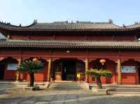 沒有遊客的寺院（黃梅）
