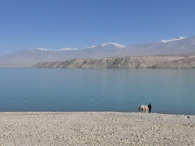 Road Trip from Kashgar to the Karakoram Highway – The Dragon Road to Pakistan! 🐉   